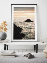 Load image into Gallery viewer, Ocean Glow